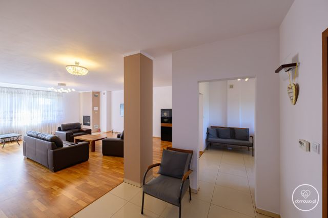 bliźniak, 5 pokoi Dziekanów Polski. Zdjęcie 2