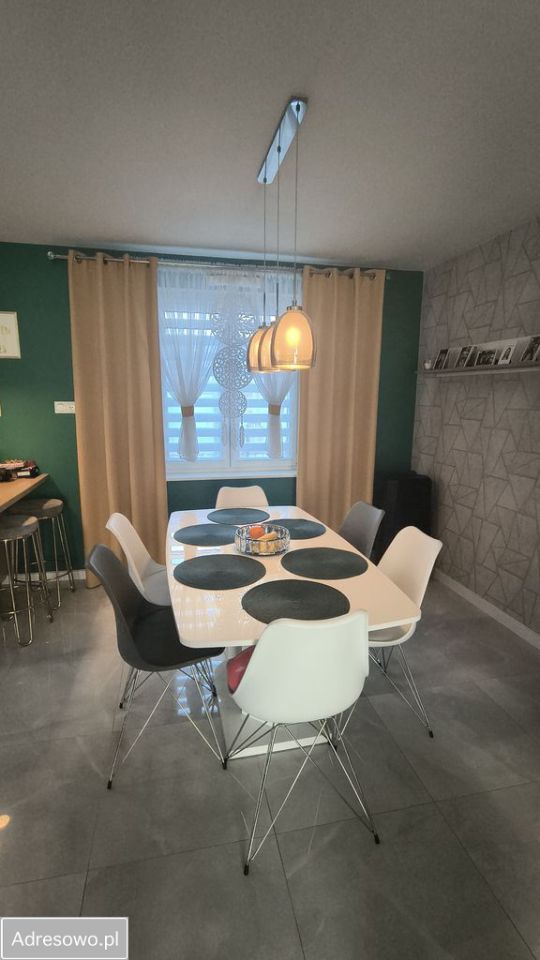 dom wolnostojący, 5 pokoi Jelenia Góra Sobieszów. Zdjęcie 2