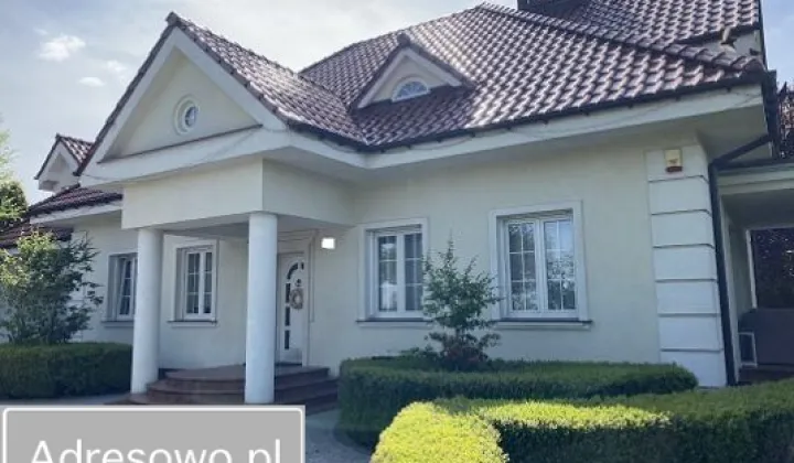 dom wolnostojący, 8 pokoi Skarszew