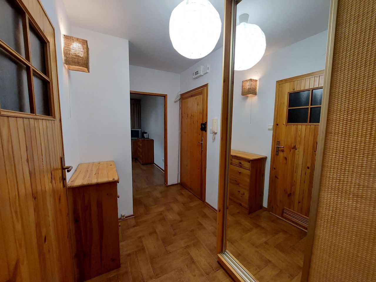 Mieszkanie 1-pokojowe Grodzisk Mazowiecki Centrum, ul. L. Teligi. Zdjęcie 2