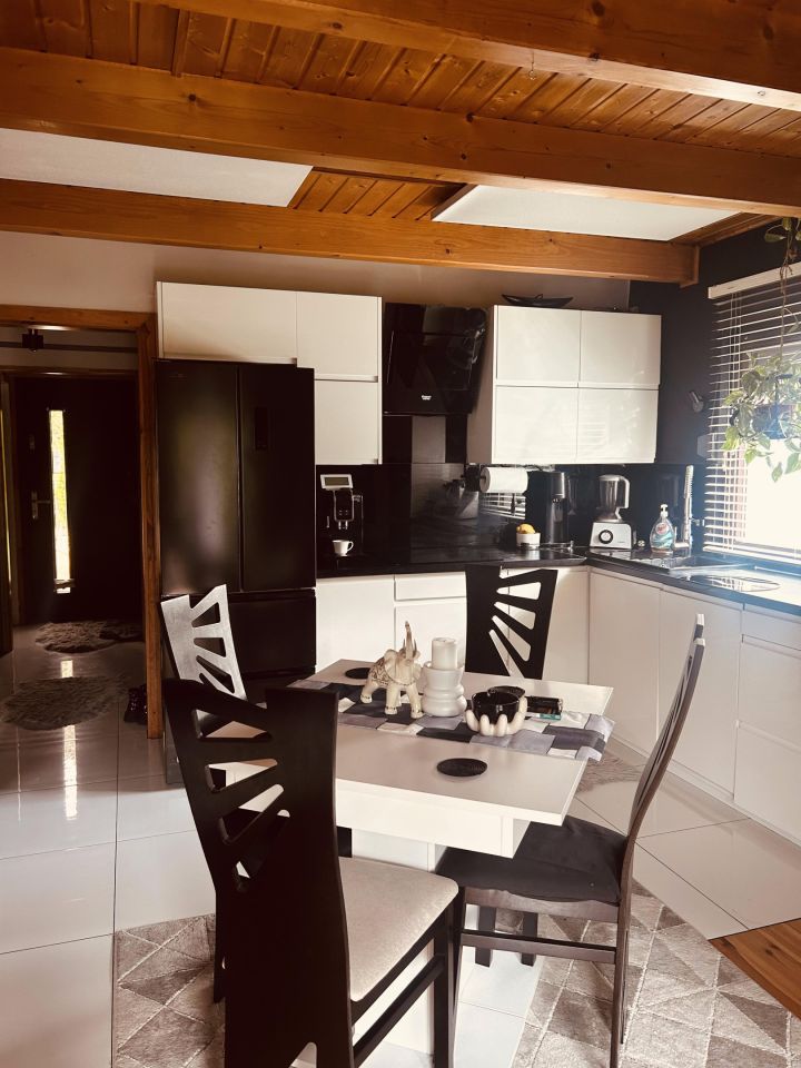 dom wolnostojący, 5 pokoi Brenna Bukowa, ul. Armii Krajowej. Zdjęcie 17