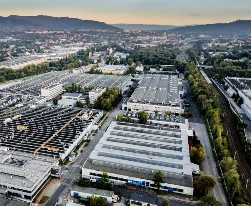 Hala/magazyn Bielsko-Biała Komorowice Śląskie, Michała Grażyńskiego 141. Zdjęcie 1