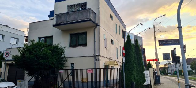 dom wolnostojący, 10 pokoi Poznań Winogrady, ul. Winogrady. Zdjęcie 1