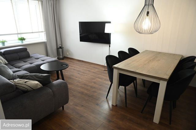 Mieszkanie 3-pokojowe Olsztynek, ul. Szkolna. Zdjęcie 1