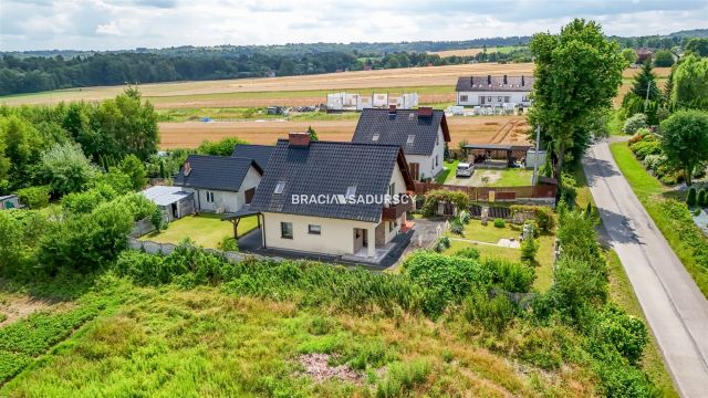 dom wolnostojący, 4 pokoje Bęczyn. Zdjęcie 32