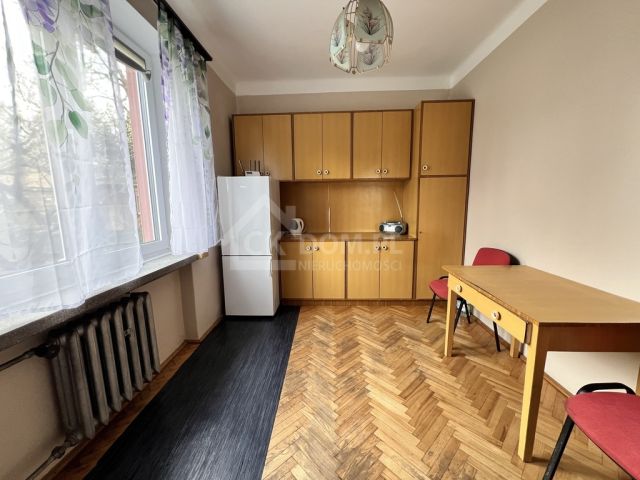 dom wolnostojący, 6 pokoi Radom Dzierzków, ul. Kaszubska. Zdjęcie 12