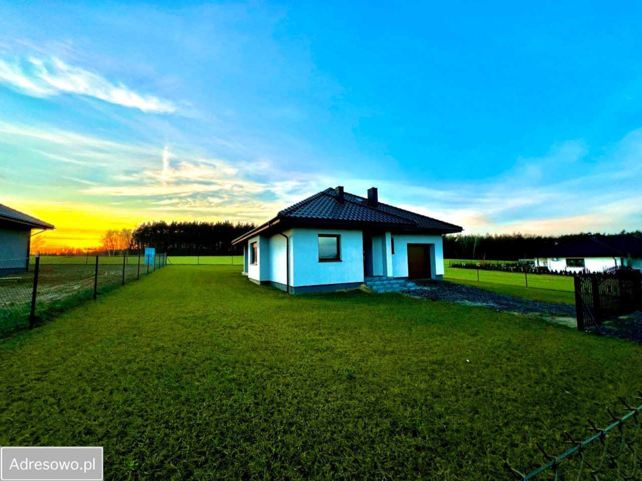 dom wolnostojący, 3 pokoje Augustowo. Zdjęcie 3