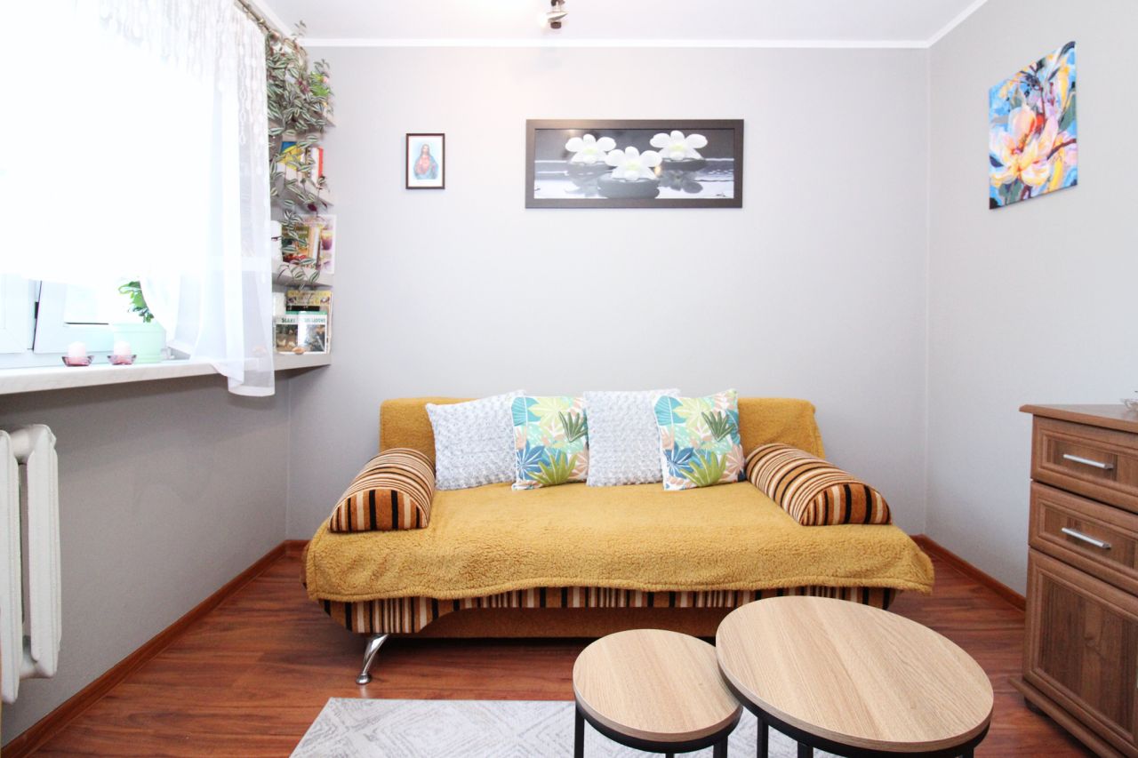 Mieszkanie 3-pokojowe Kraków Czyżyny, ul. Narciarska. Zdjęcie 1