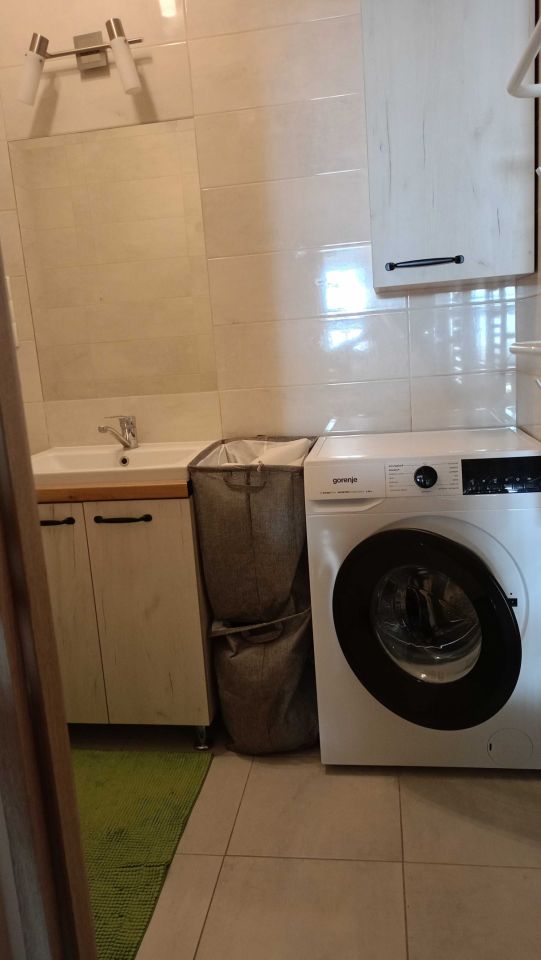 Mieszkanie 3-pokojowe Sieradz. Zdjęcie 2