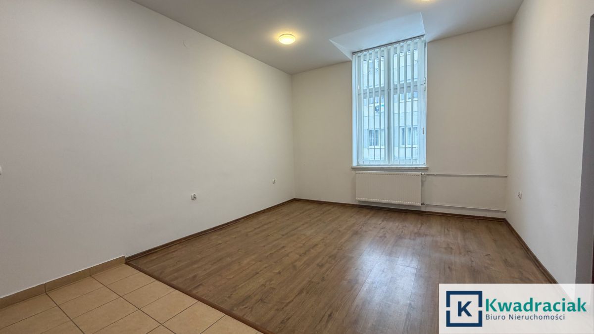 Lokal Jasło, ul. Adama Asnyka. Zdjęcie 2