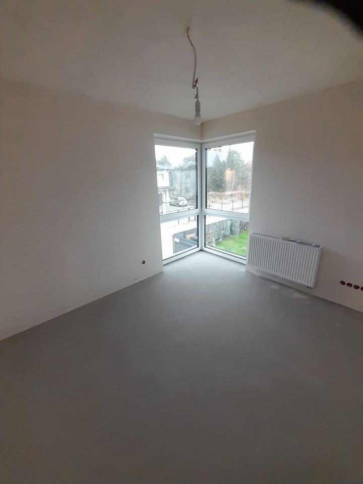 bliźniak, 5 pokoi Magdalenka, Łazy ul.Porcelanowa, boczna ul.Wiejskiej. Zdjęcie 14