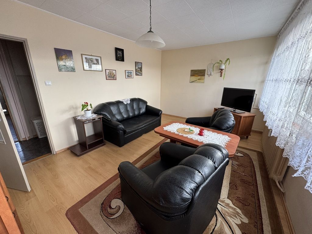 Mieszkanie 3-pokojowe Kłodzko, ul. Jacka Malczewskiego. Zdjęcie 2