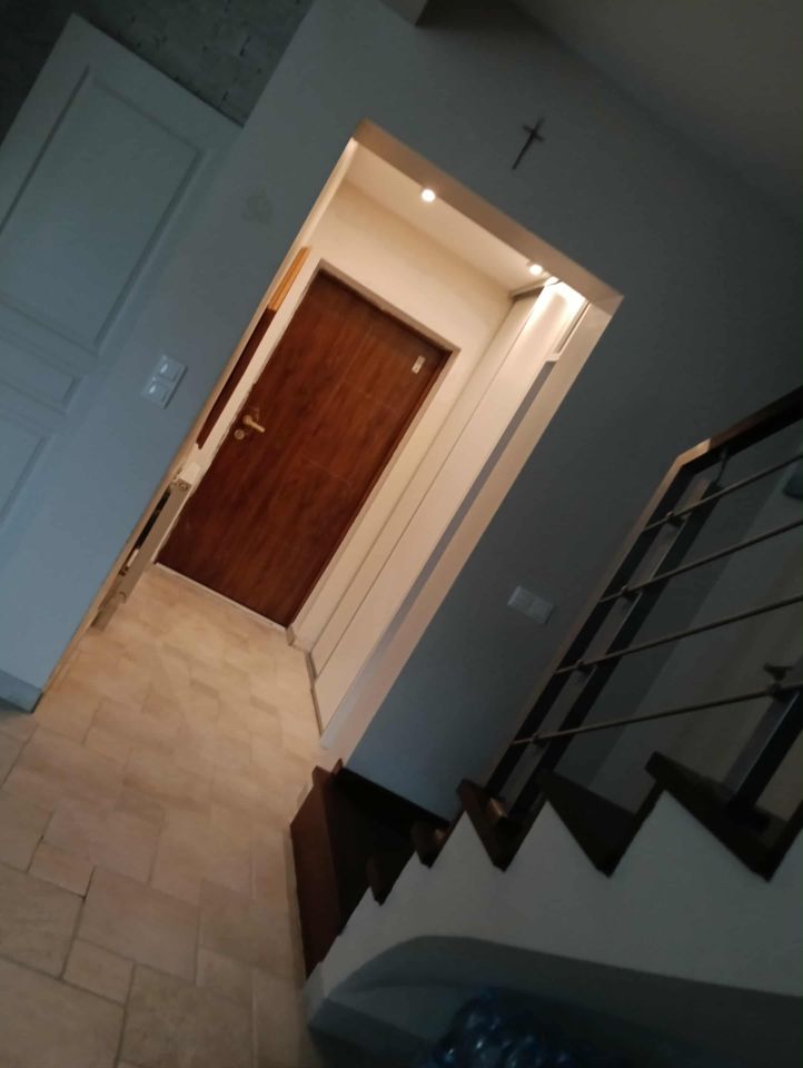 dom szeregowy, 4 pokoje Krasne. Zdjęcie 8