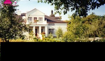 dom wolnostojący, 10 pokoi Piotrków Kujawski, ul. 1 Maja