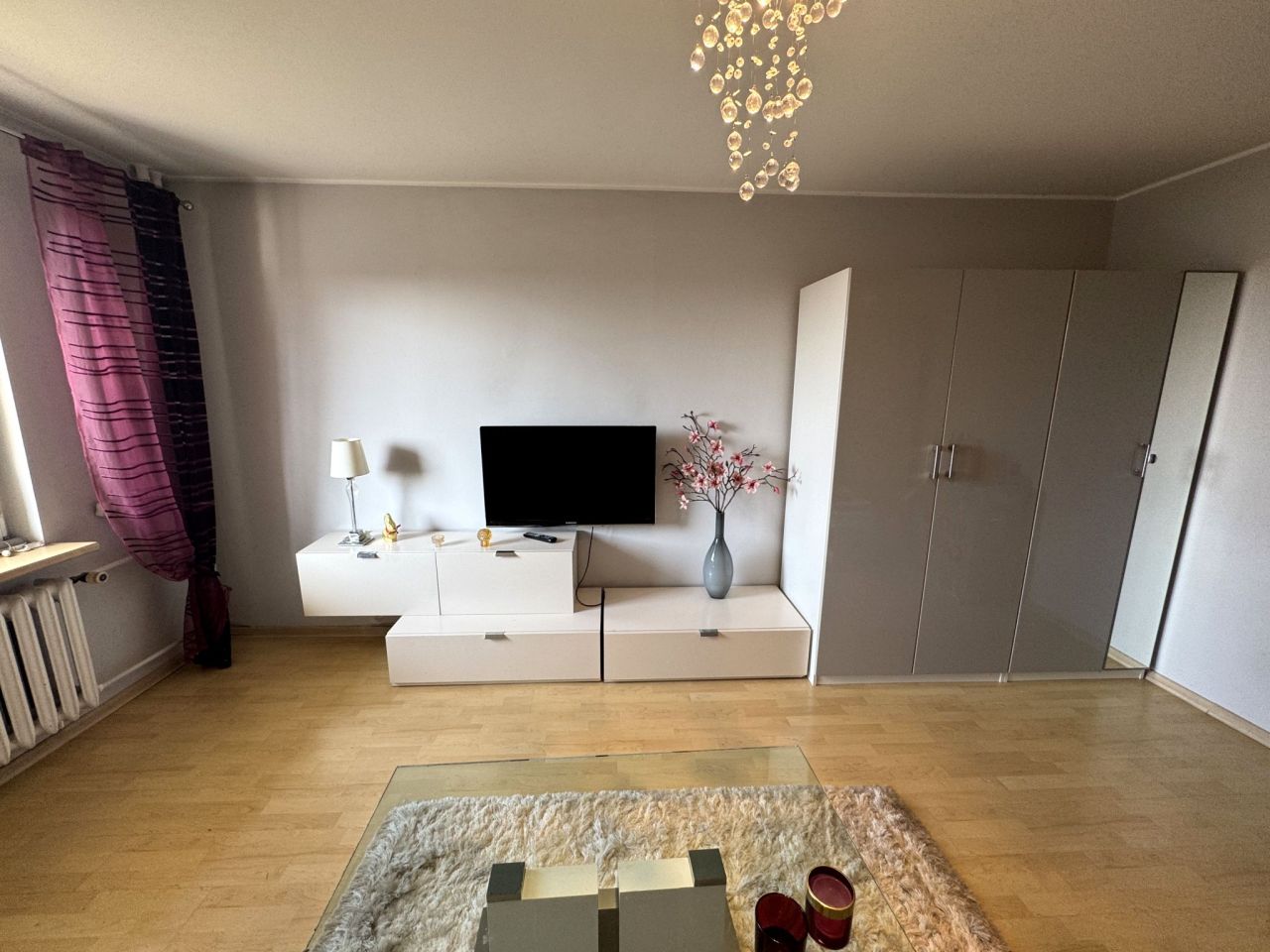 Mieszkanie 1-pokojowe Ruda Śląska, ul. Bzów. Zdjęcie 1