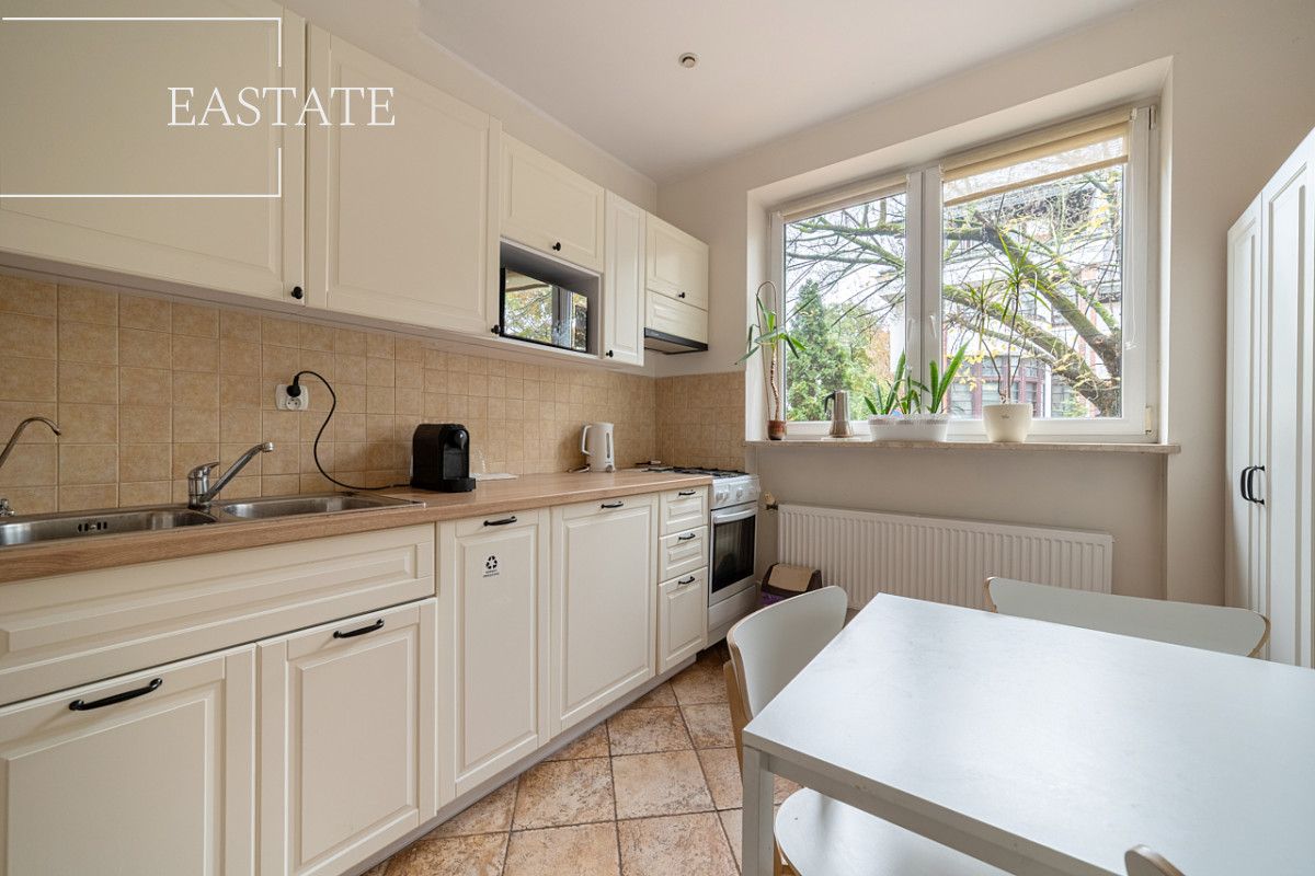 dom wolnostojący, 11 pokoi Warszawa Saska Kępa, ul. Genewska. Zdjęcie 16