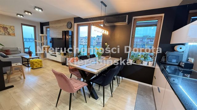 Mieszkanie 3-pokojowe Tomaszów Mazowiecki, ul. Wiejska. Zdjęcie 10