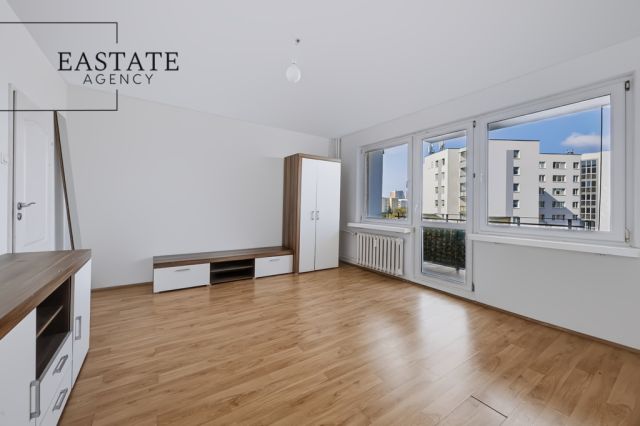 Mieszkanie 3-pokojowe Warszawa Praga-Południe, ul. Władysława Umińskiego. Zdjęcie 1