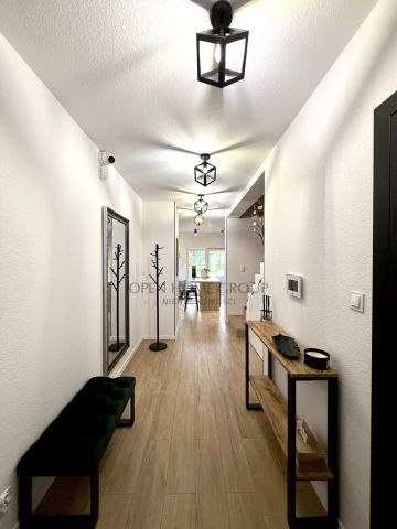 dom szeregowy, 4 pokoje Oleśnica. Zdjęcie 3