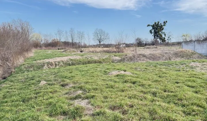 Działka budowlana Wszemirów