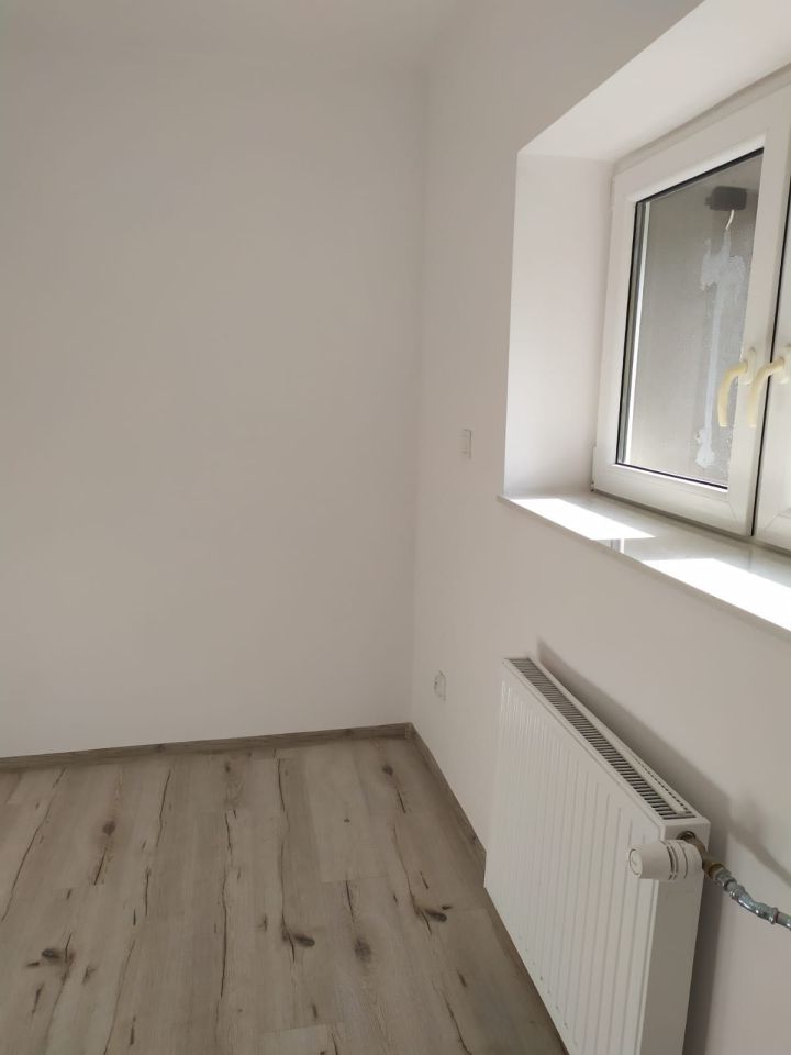 Mieszkanie 2-pokojowe Katowice os. Tysiąclecia. Zdjęcie 2