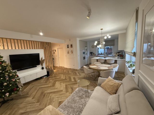 dom wolnostojący, 5 pokoi Wola Rasztowska, ul. Polna. Zdjęcie 1