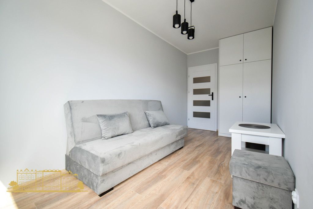 Mieszkanie 3-pokojowe Kraków, os. Piastów. Zdjęcie 6