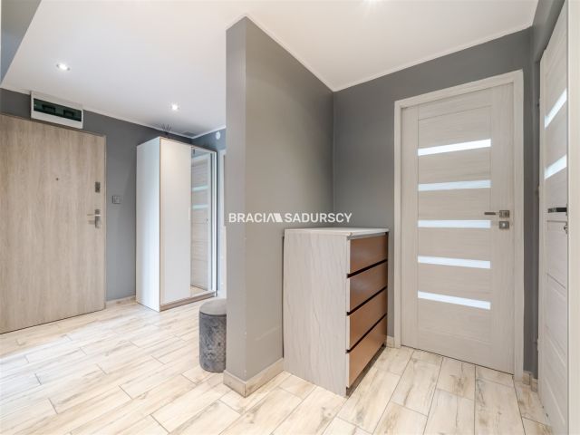 Mieszkanie 3-pokojowe Kraków Mistrzejowice, os. Bohaterów Września. Zdjęcie 24