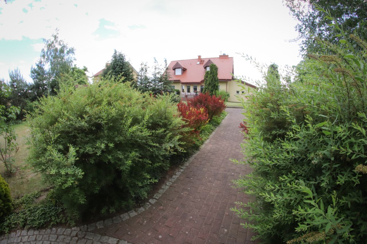 dom wolnostojący, 5 pokoi Pysząca, ul. Śremska. Zdjęcie 23
