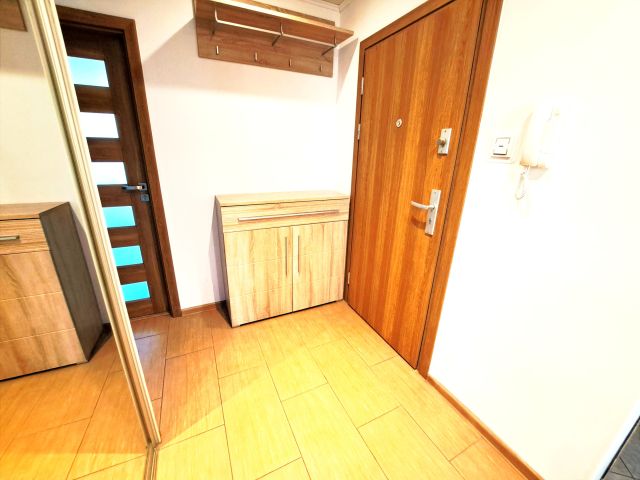 Mieszkanie 3-pokojowe Kraków Kurdwanów, ul. Marii i Bolesława Wysłouchów. Zdjęcie 6