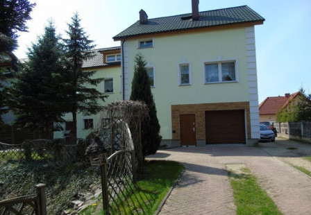 bliźniak Kościerzyna-Wybudowanie