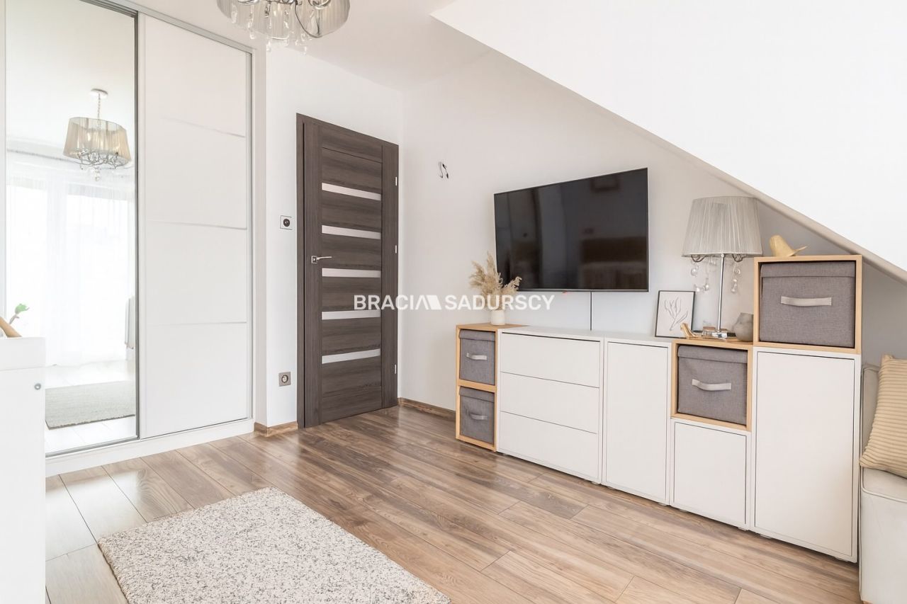 Mieszkanie 3-pokojowe Kraków Swoszowice, ul. Macieja Dębskiego. Zdjęcie 12