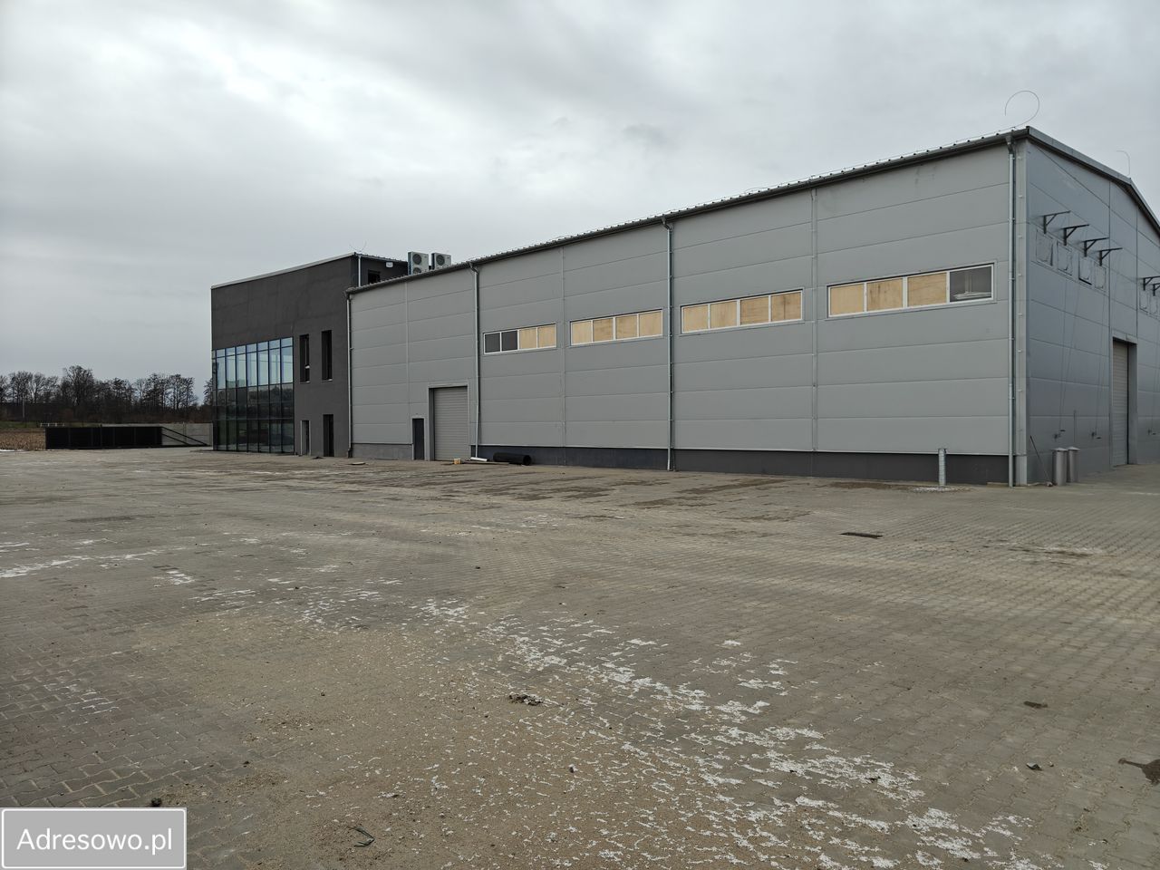 Hala/magazyn Nowa Wieś Kącka. Zdjęcie 2