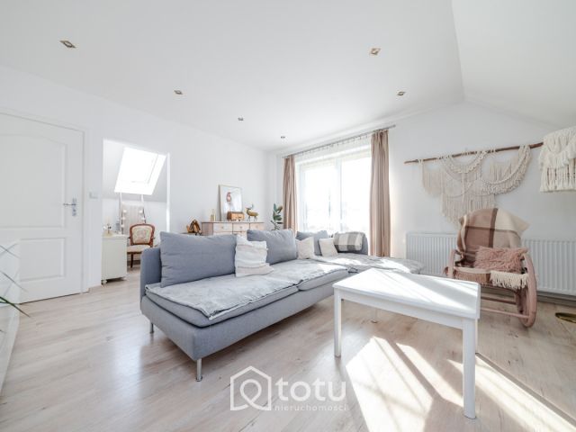 dom wolnostojący, 5 pokoi Sulejówek, ul. Plater. Zdjęcie 8