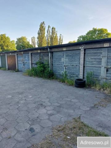 Garaż/miejsce parkingowe Łódź Górna, ul. Cieszyńska. Zdjęcie 1