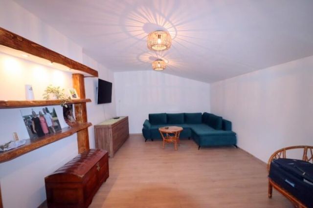 dom wolnostojący, 4 pokoje Góra. Zdjęcie 15