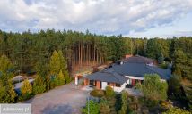 Nieruchomość komercyjna Biały Bór. Zdjęcie 1