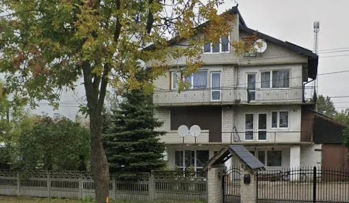 dom wolnostojący, 8 pokoi Nowy Adamów