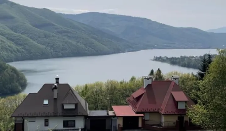 Działka budowlana Międzybrodzie Bialskie, ul. Alojzego Koniora