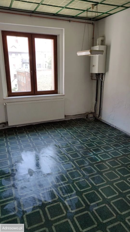Mieszkanie na sprzedaż bez pośredników          
          
            ul. Oświęcimska          
          
            Bytom Śródmieście - Widok 6