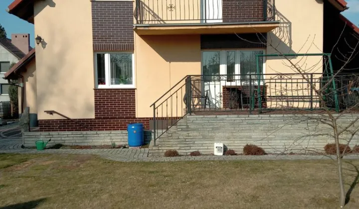 dom wolnostojący, 6 pokoi Miękinia, ul. Słoneczna