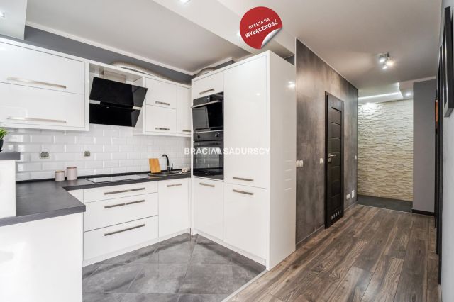 Mieszkanie 3-pokojowe Kraków Prądnik Biały, al. 29 Listopada. Zdjęcie 1