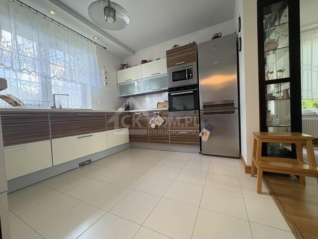 dom wolnostojący, 4 pokoje Ćmińsk. Zdjęcie 3