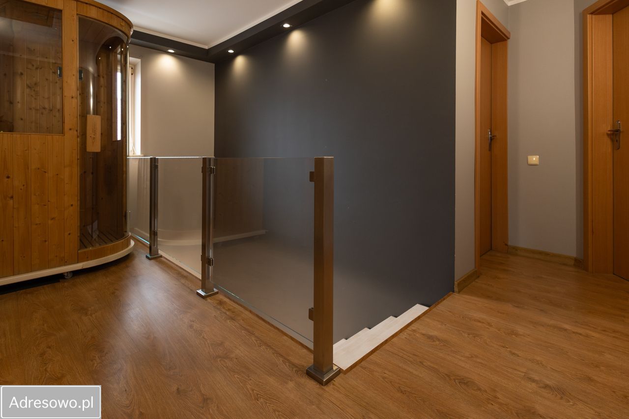 dom wolnostojący, 5 pokoi Jastrzębie-Zdrój, ul. Strażacka. Zdjęcie 4