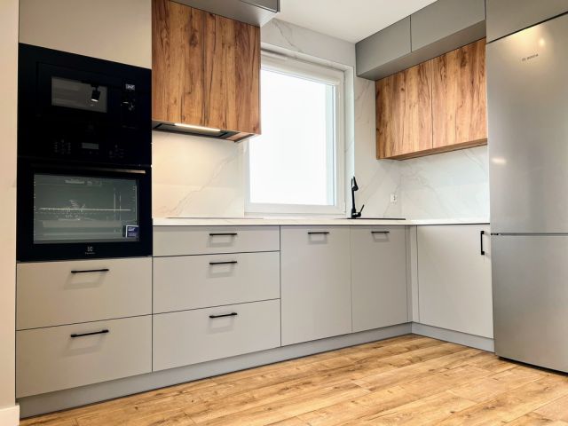 Mieszkanie 3-pokojowe Rzeszów, ul. Staroniwska. Zdjęcie 1