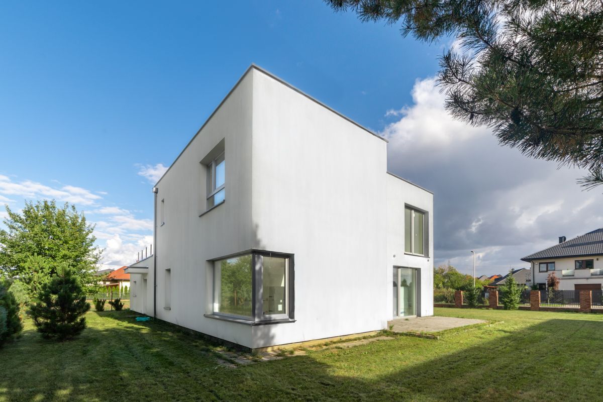 dom wolnostojący, 6 pokoi Stare Babice, ul. Bajkowa. Zdjęcie 5