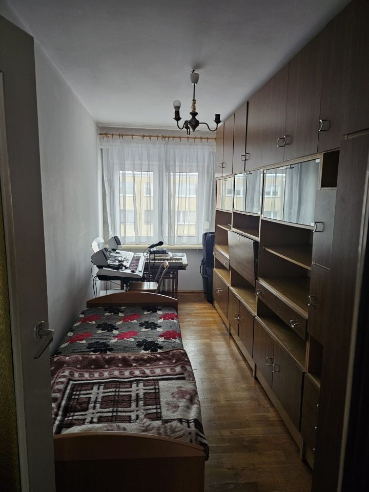 Mieszkanie 4-pokojowe Kępno Grzybów, os. Osiedle 700-lecia. Zdjęcie 6