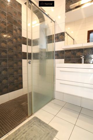 dom wolnostojący, 5 pokoi Wiatrowo Wiatrowo-Las. Zdjęcie 10