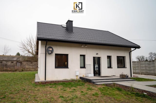 dom wolnostojący, 5 pokoi Mikanów. Zdjęcie 1