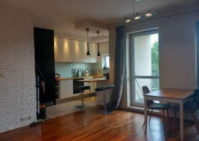 Mieszkanie 2-pokojowe Warszawa Praga-Północ, ul. Tadeusza Korsaka. Zdjęcie 1